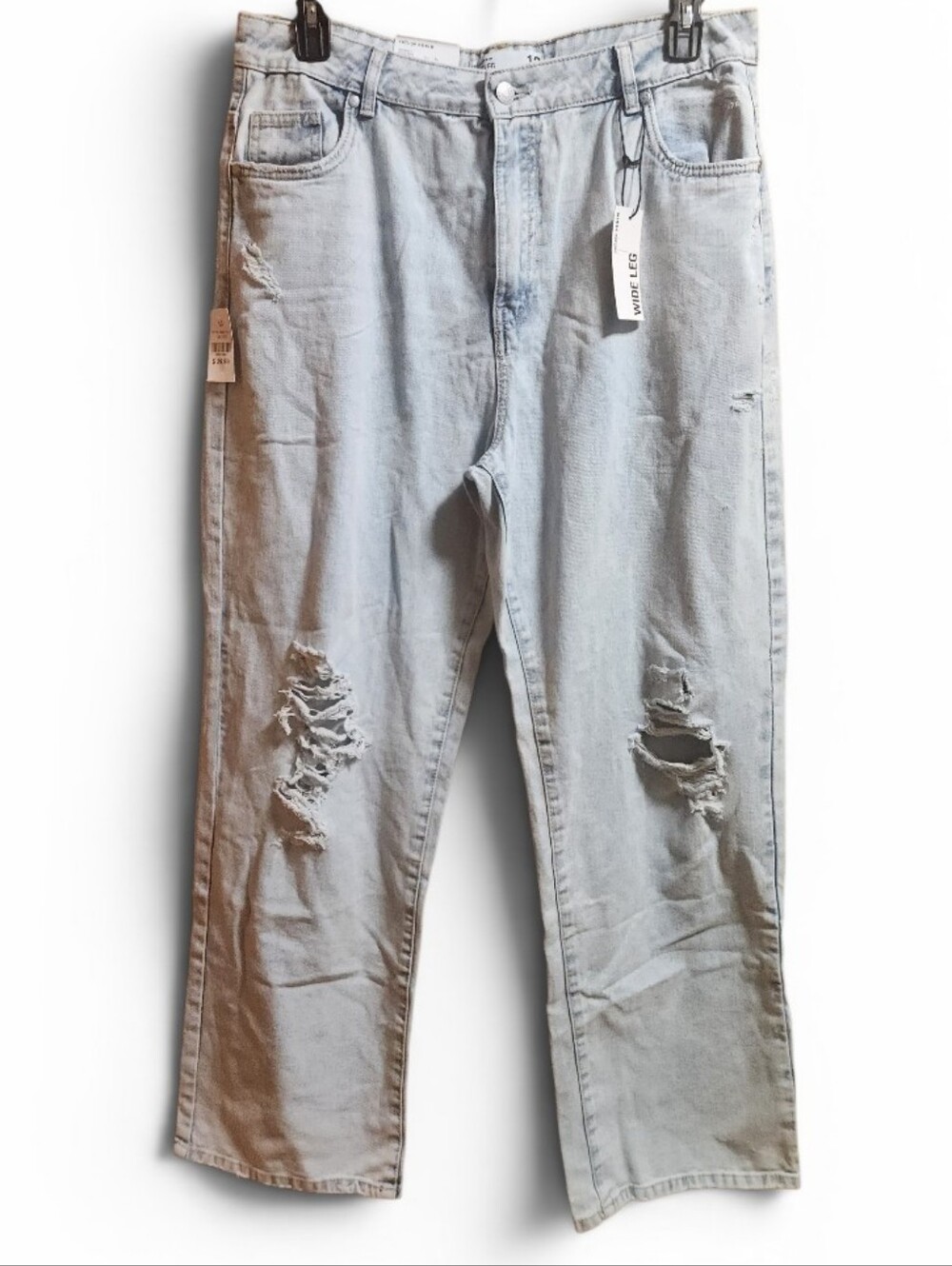 refuge Light Wash Distressed Wide Leg Jambe Women's Jeans